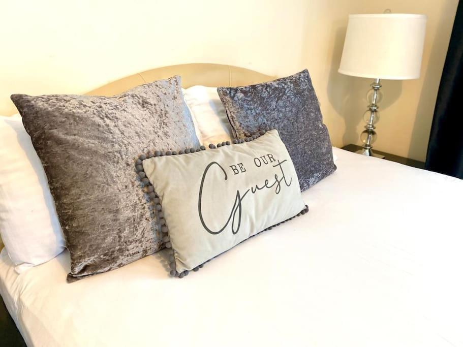 Amazing 2-Bed City Centre Apt With Parking Coventry Exterior foto